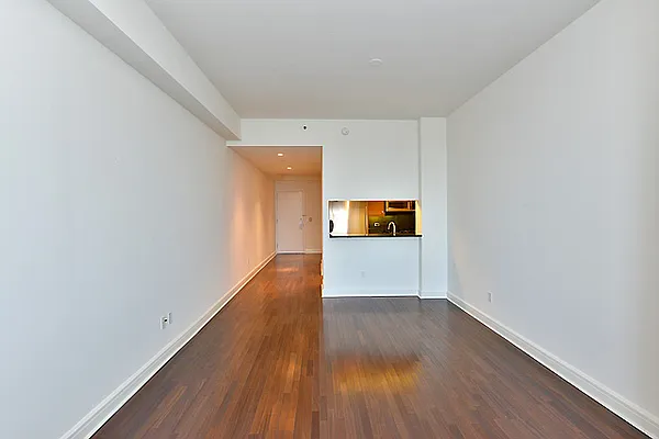 Rented by Vandenberg | media 33