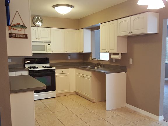 2nd image of 1326 S Shore Dr