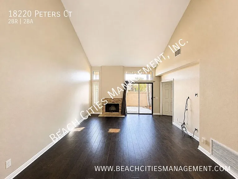 18220 Peters Ct — Photo 5
