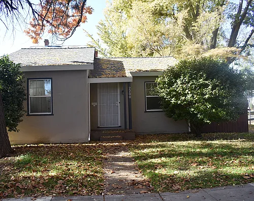 2200 12th St Photo 1