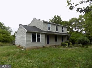 75 E Tomlin Station Rd, Mickleton, NJ 08056