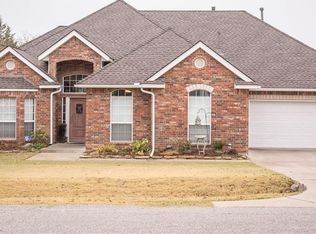 10620 NE 5th St, Midwest City, OK 73130