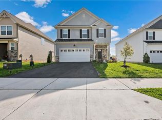 313 Kingsbarns Ln, Northampton, PA 18067