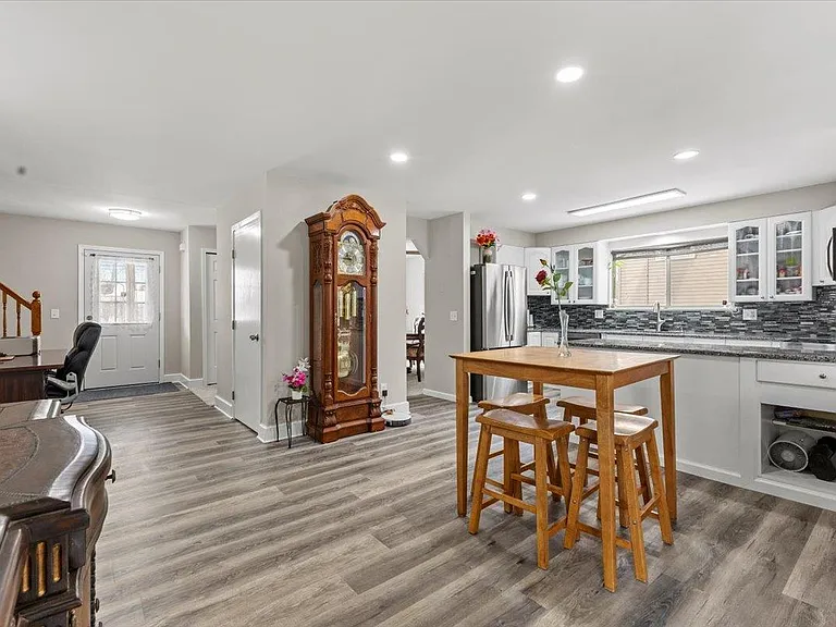 2931 Wisconsin Rd — Photo 13
