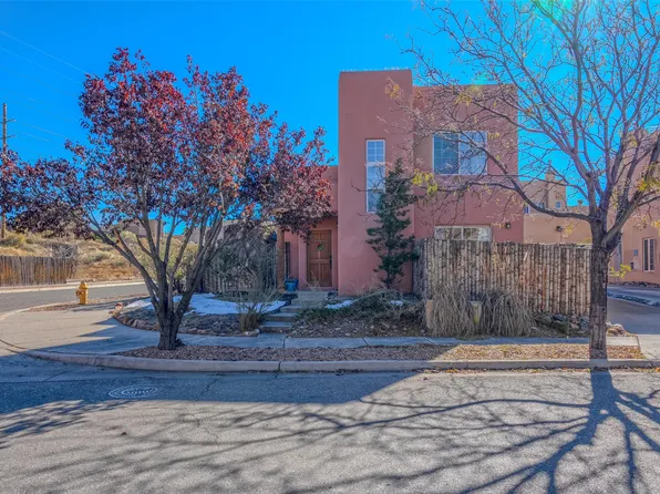4208 Big Sky Rd, Santa Fe, NM 87507