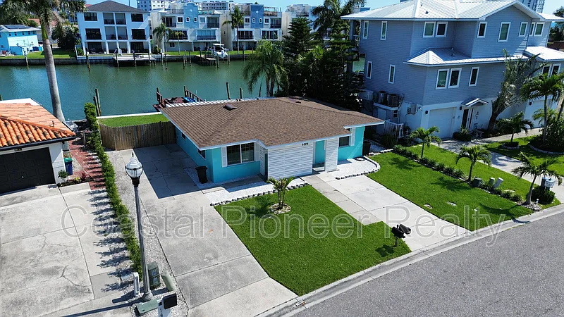 Building Photo - 185 175th Terrace Dr E
