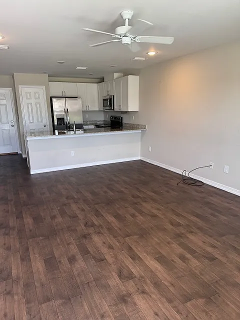 2 bed, 1.5 bath, 990 sqft, $1,500 — Photo 3