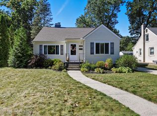 23481 Majestic St, Oak Park, MI 48237