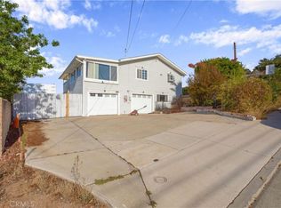 371 E Indian Rock Rd, Vista, CA 92084