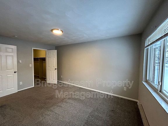 3rd image of 85 N Gebhart Church Rd Unit H