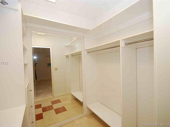 5th image of 4826 Alhambra Cir