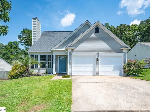 109 Valhalla Ln, Simpsonville, SC 29681