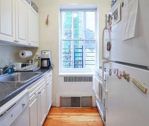 5th image of 66 W 88th St APT 3B