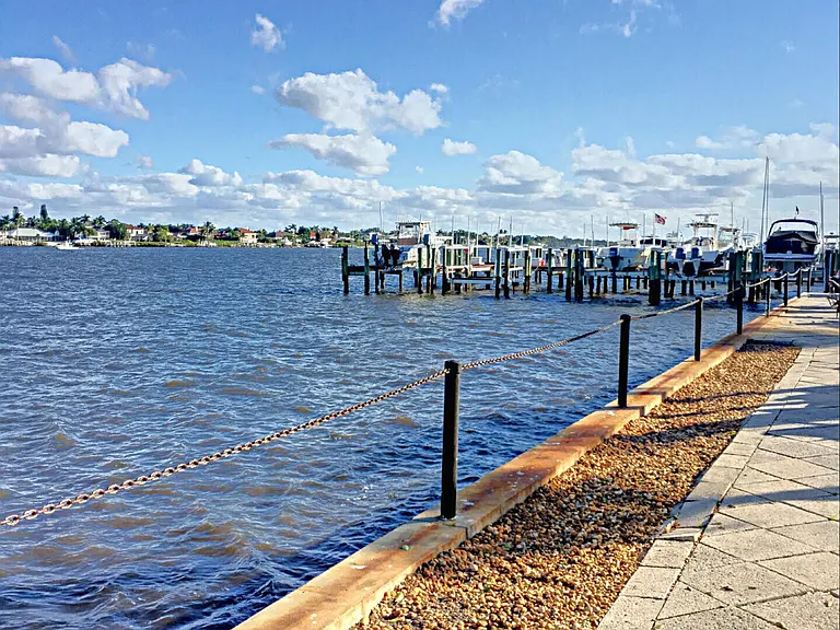 160 Yacht Club Way #210 — Photo 3