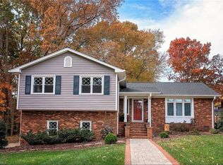 104 Somerset Dr, Jamestown, NC 27282