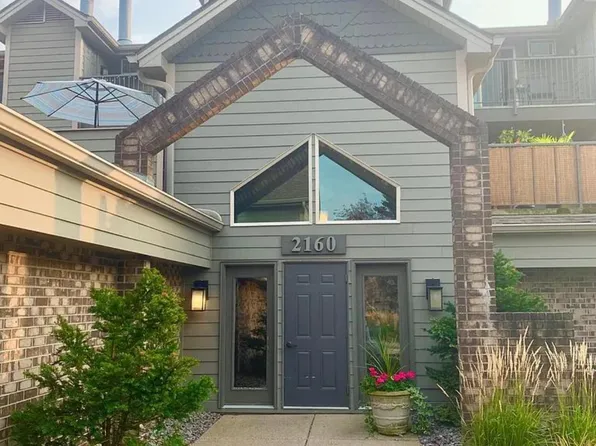 2160 Ridge Dr APT 14, Saint Louis Park, MN 55416