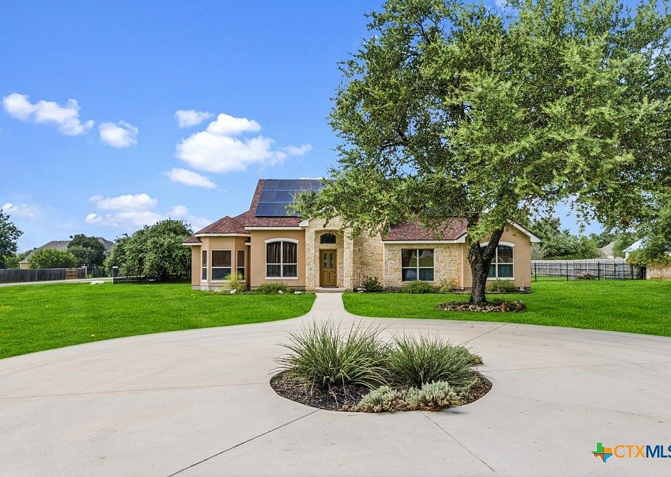 1st image of 200 Texas Country Dr