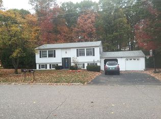 162 Eagle Park Dr, Colchester, VT 05446