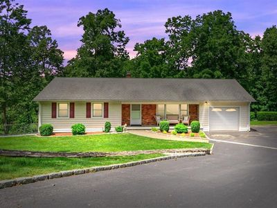 2797 Carr Court, Yorktown Heights, NY, 10598
