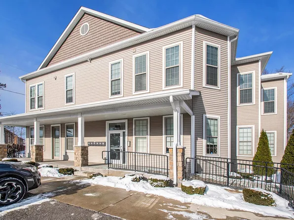 1033 Keenan Ct #12C, South Bend, IN 46615