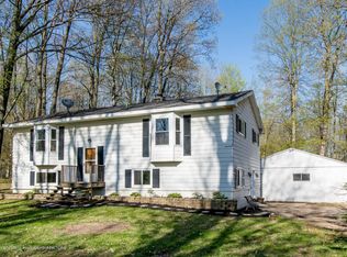 1894 N M 52, Webberville, MI 48892
