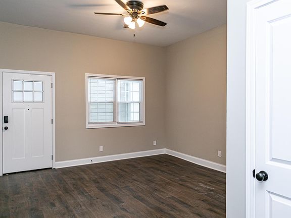 4th image of 300 Church St NW #38