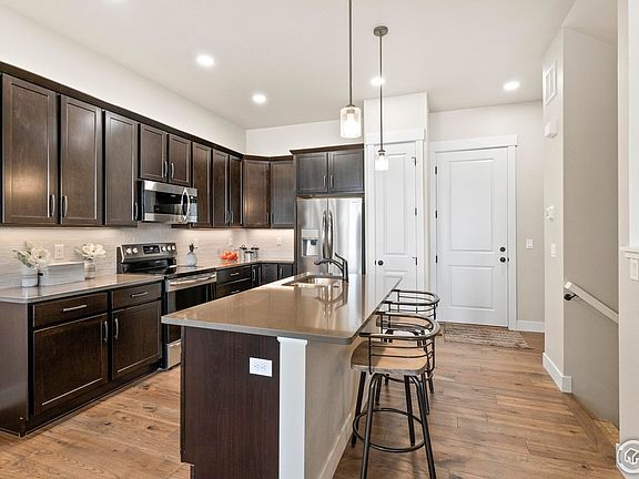 4th image of 6233 Vernazza Way #3