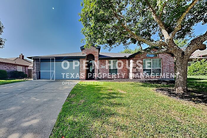 1st image of 312 Lake Travis Dr
