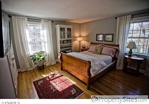 5th image of 206 El Dorado Dr