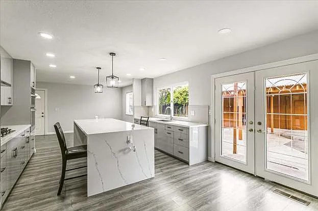 2829 Glen Decker Ct — Photo 14