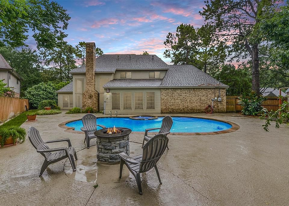 1st image of 2835 E Elm Cir