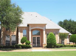 1208 Chatsworth Dr, Colleyville, TX 76034