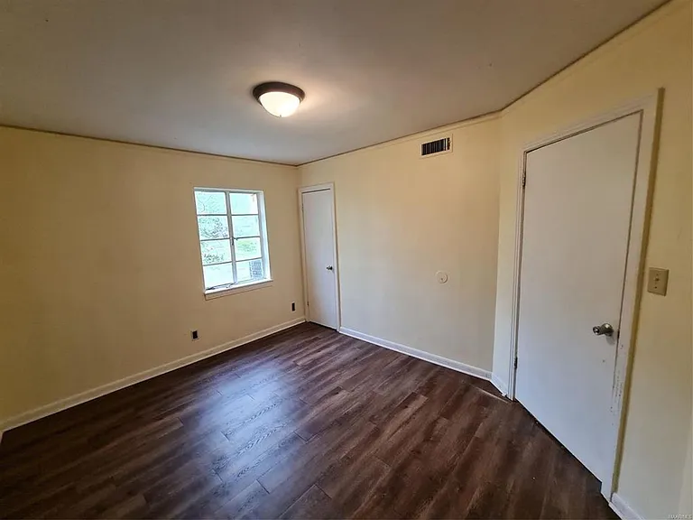 1220 Lynwood Dr — Photo 22