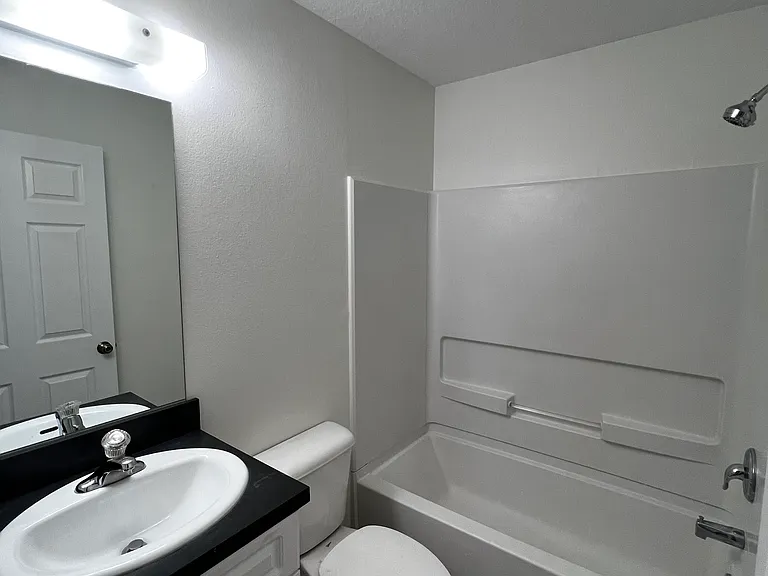 4217 Ponder Ave — Photo 5