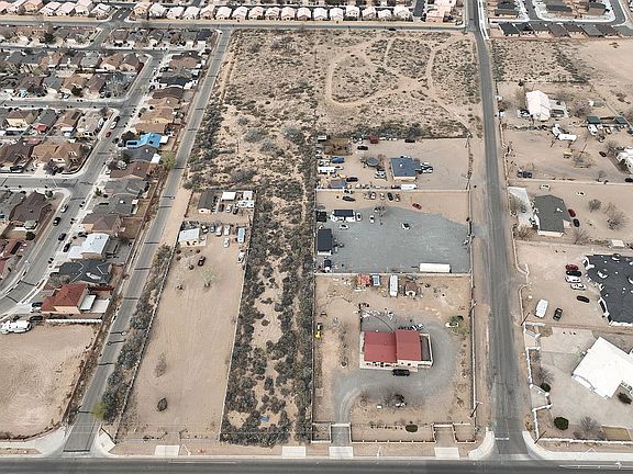 4th image of 1038 75th St SW