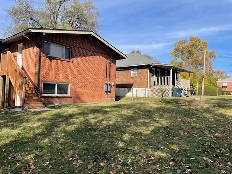 3648 Edmundson Rd — Photo 9