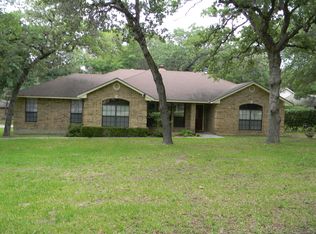 105 Turkey Ridge Dr, La Vernia, TX 78121