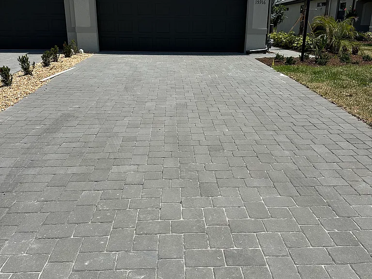 15916 Sunny Day Dr — Photo 2