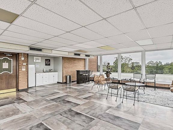 4th image of 12029 Clifton Blvd APT 105