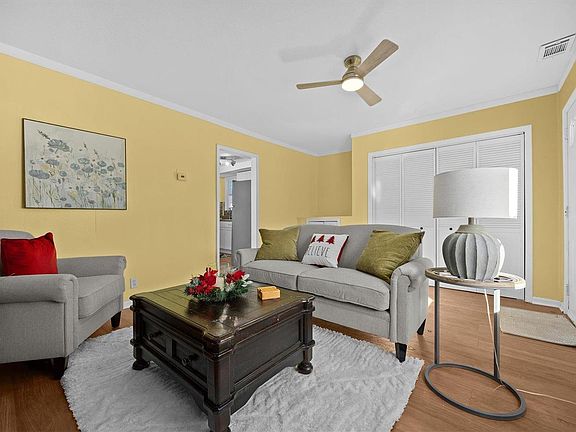 2nd image of 2801 Buxton Ave