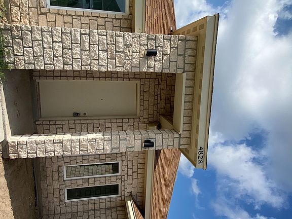 3rd image of 4828 Galicia Ct