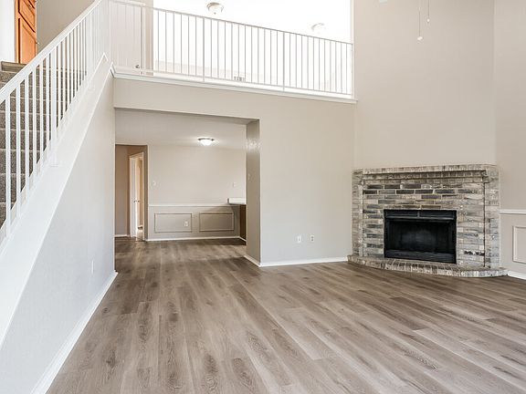 5th image of 1009 Neptune Ct