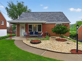 6309 Whitewood St, South Park, PA 15129
