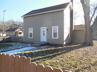 1345 Jackson St, Rockford, IL 61107