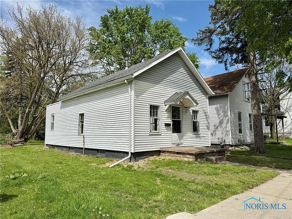 1st image of 930 Colburn St