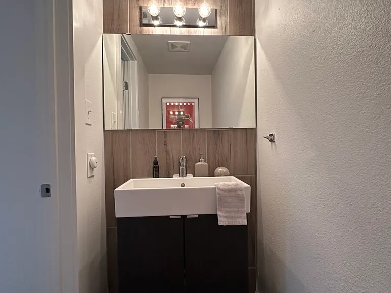 8810 Dawnridge Cir #101 — Photo 18