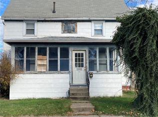 2021 Water St, Erie, PA 16510