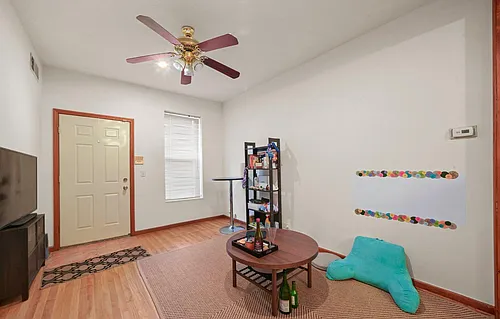724 N Elizabeth St #G Photo 1