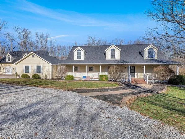 415 Staghorn Ln, Wright City, MO 63390