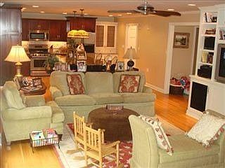 4th image of 732 Kirkland Dr